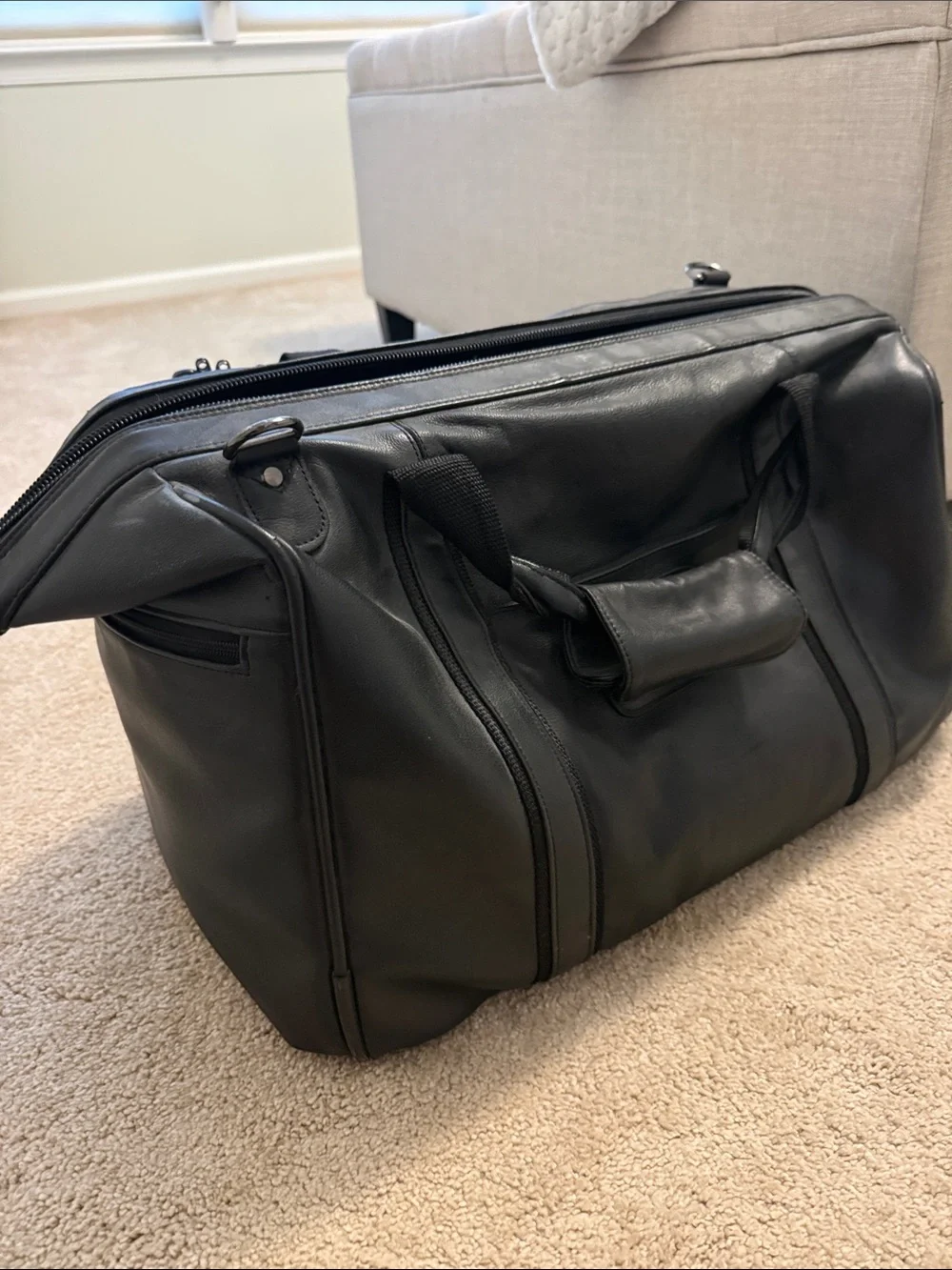 Men's Black Leather Travel Briefcase tote